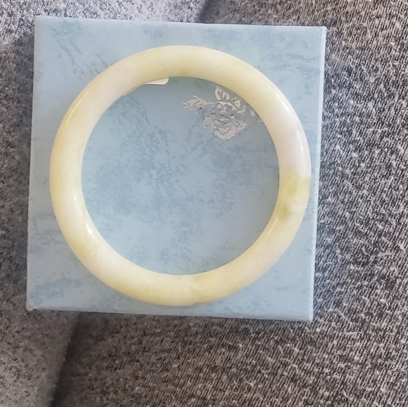 Jade bracelet - Picture 3 of 8